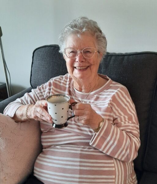 Pamela  Nancy  HAMBLIN